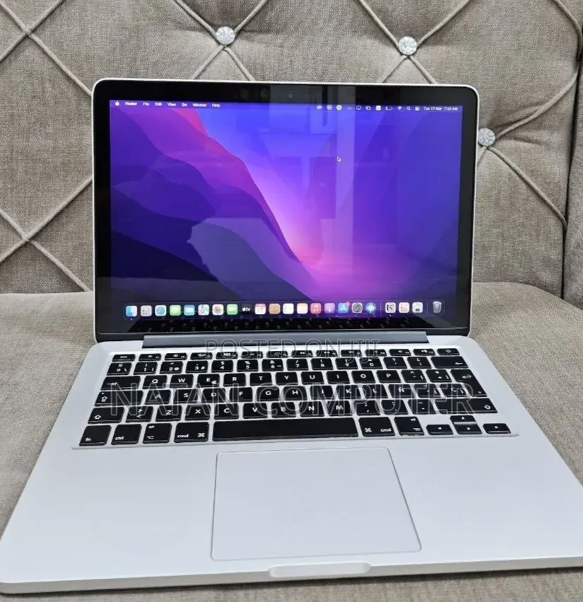 New Laptop Apple MacBook Pro 2015 8GB Intel Core i7 SSD 256GB