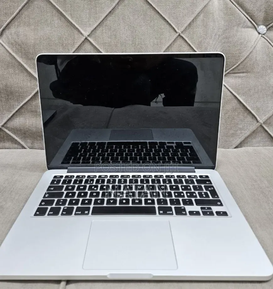 New Laptop Apple MacBook Pro 2015 8GB Intel Core i5 SSD 128GB