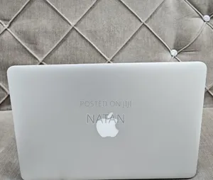 New Laptop Apple MacBook Pro 2015 8GB Intel Core i5 SSD 128GB