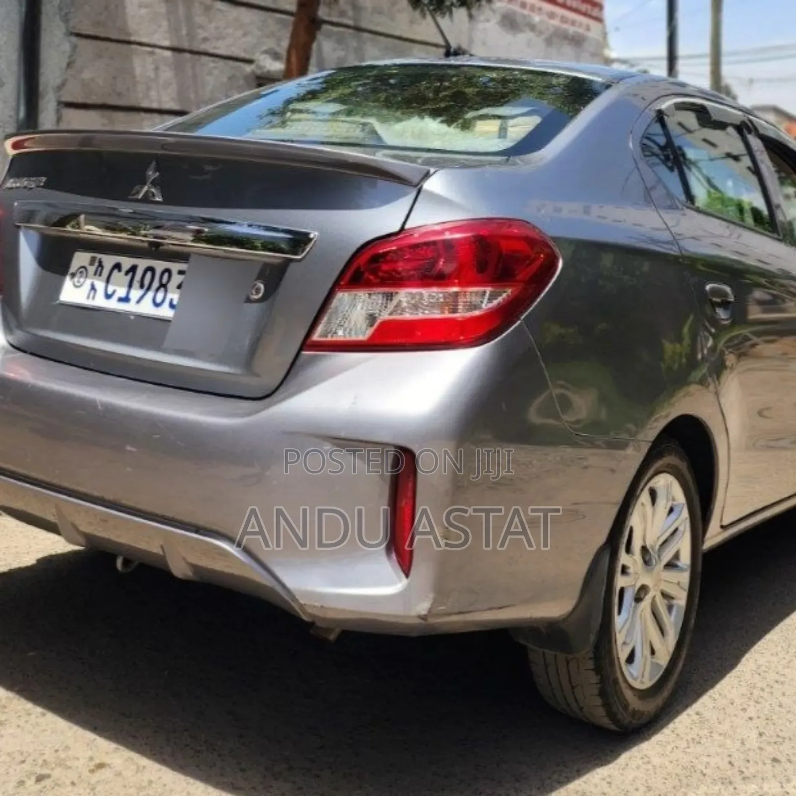 Mitsubishi Attrage 2022 Gray