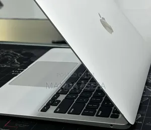 New Laptop Apple MacBook Air 2020 M1 16GB Apple M1 SSD 512GB