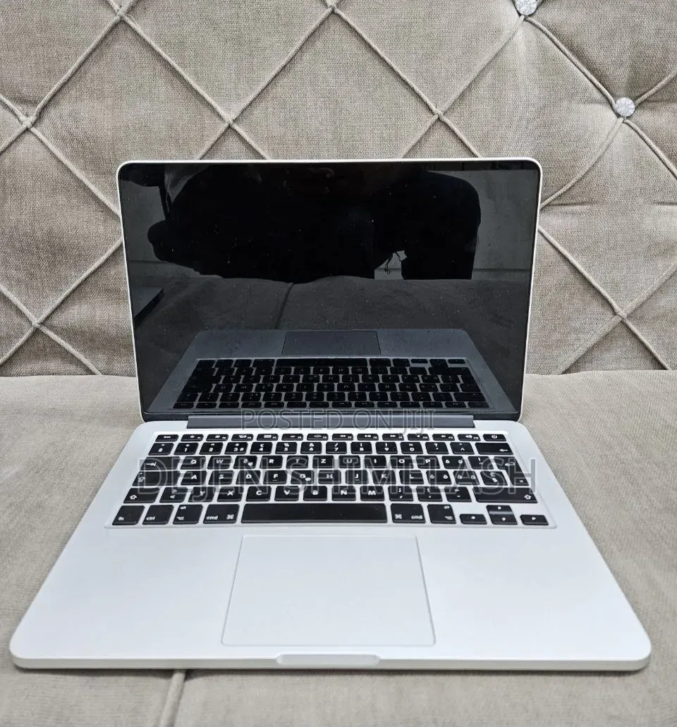 New Laptop Apple MacBook 2015 8GB Intel Core i5 SSD 512GB