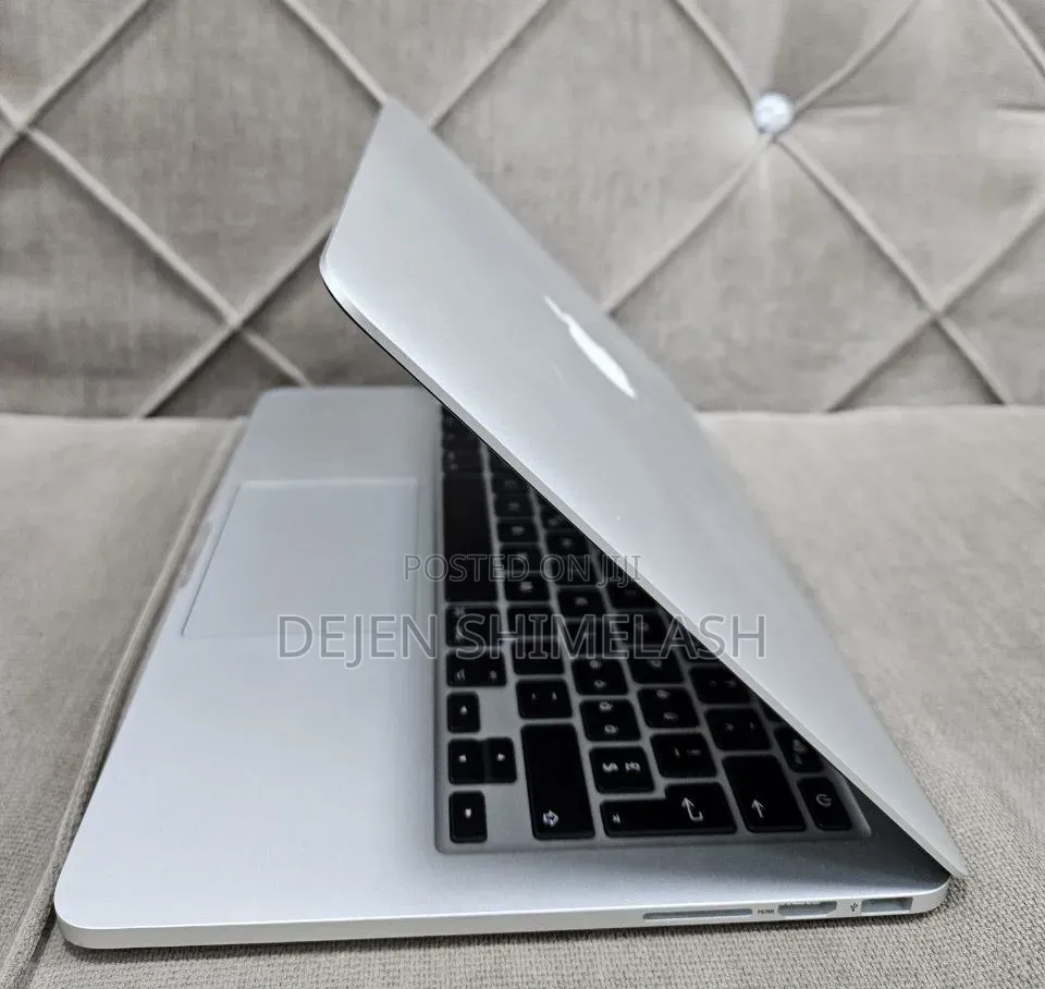 New Laptop Apple MacBook 2015 8GB Intel Core i5 SSD 512GB