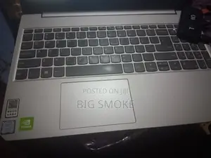 Laptop Lenovo Ideapad 3 8GB Intel Core i5 HDD+SSD 1T