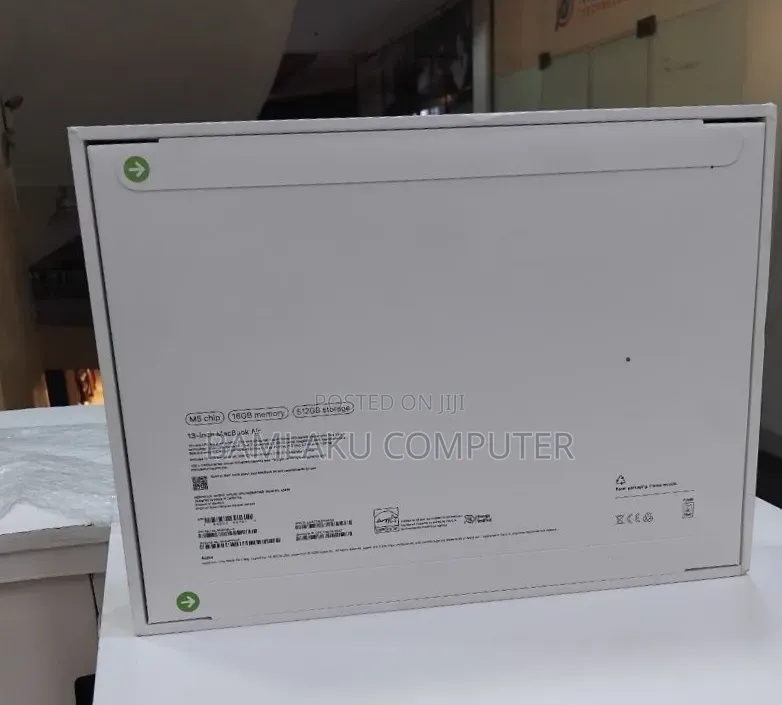 New Laptop Apple MacBook Air 2026 M5 13-inch 16GB Apple M5 SSD 512GB