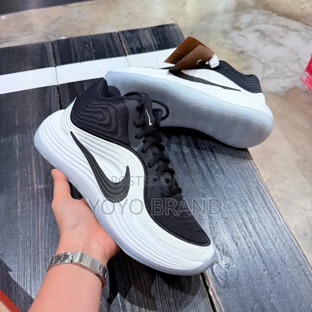 Nike Precision 8 Mid Black/White Unisex Half Fashion Boots