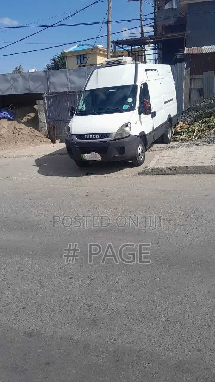 Iveco EuroRider 2012 White