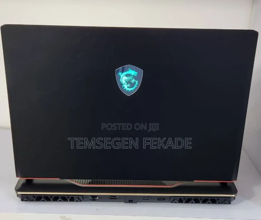 New Laptop MSI GE66 Raider 10SGS 32GB Intel Core i9 SSD 1T