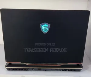 New Laptop MSI GE66 Raider 10SGS 32GB Intel Core i9 SSD 1T