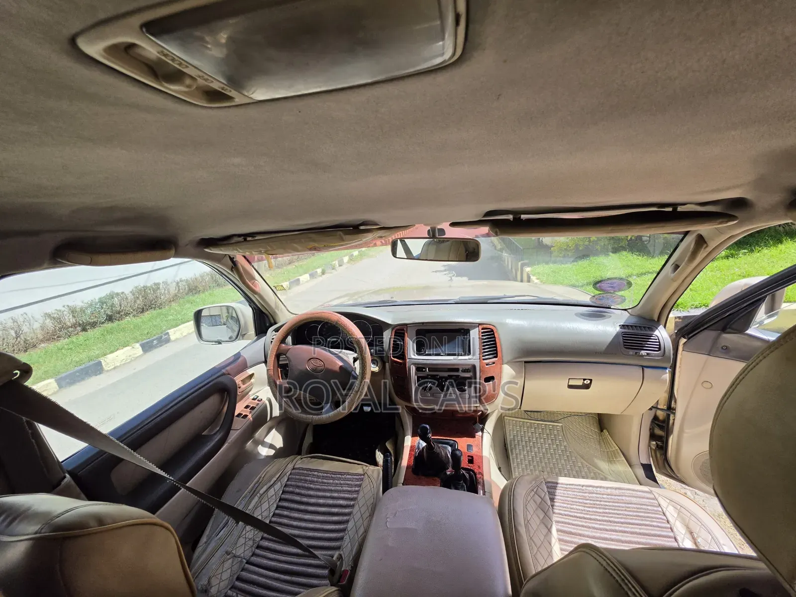 Toyota Land Cruiser 2004 Gold