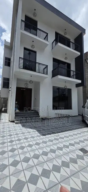 Furnished 8bdrm House in ሀያት, Bole for sale