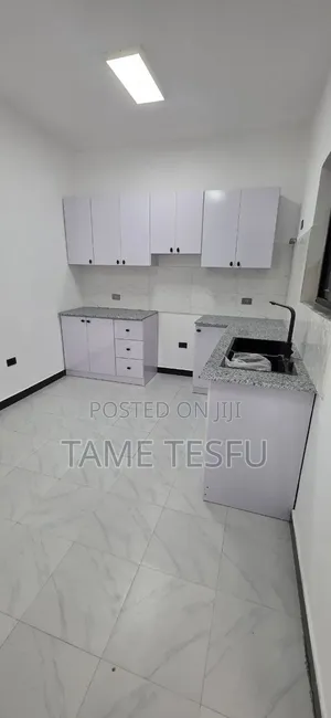 Furnished 8bdrm House in ሀያት, Bole for sale