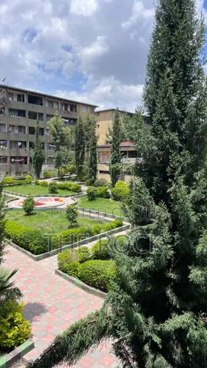 2bdrm Condo in ኮንዶሚንየም, Yeka for sale