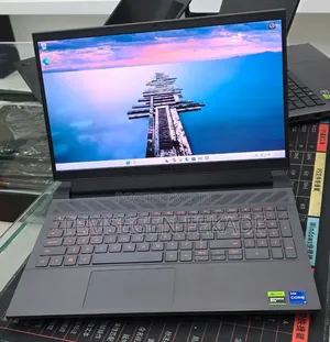 New Laptop Dell G15 5535 16GB Intel Core i7 SSD 1T