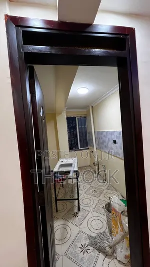 1bdrm Condo in Condo, Yeka for sale