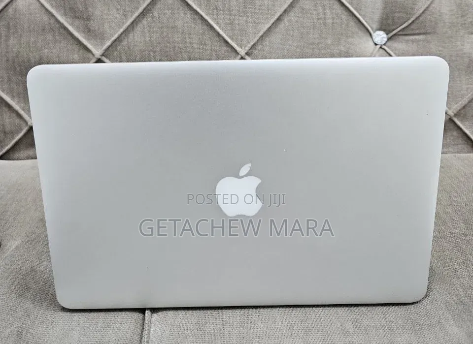 New Laptop Apple MacBook 2015 8GB Intel Core i5 SSD 128GB