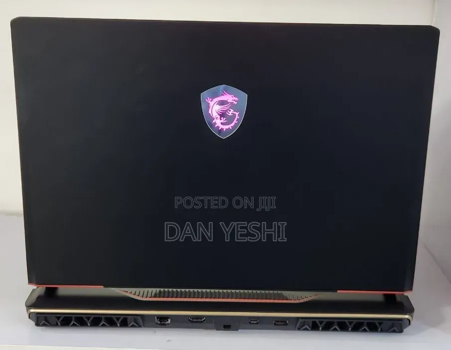 New Laptop MSI Raider GE68HX 13VI-202US 32GB Intel Core i9 SSD 1T
