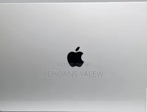 New Laptop Apple MacBook Air 2024 M3 15-inch 24GB Apple M3 SSD 512GB