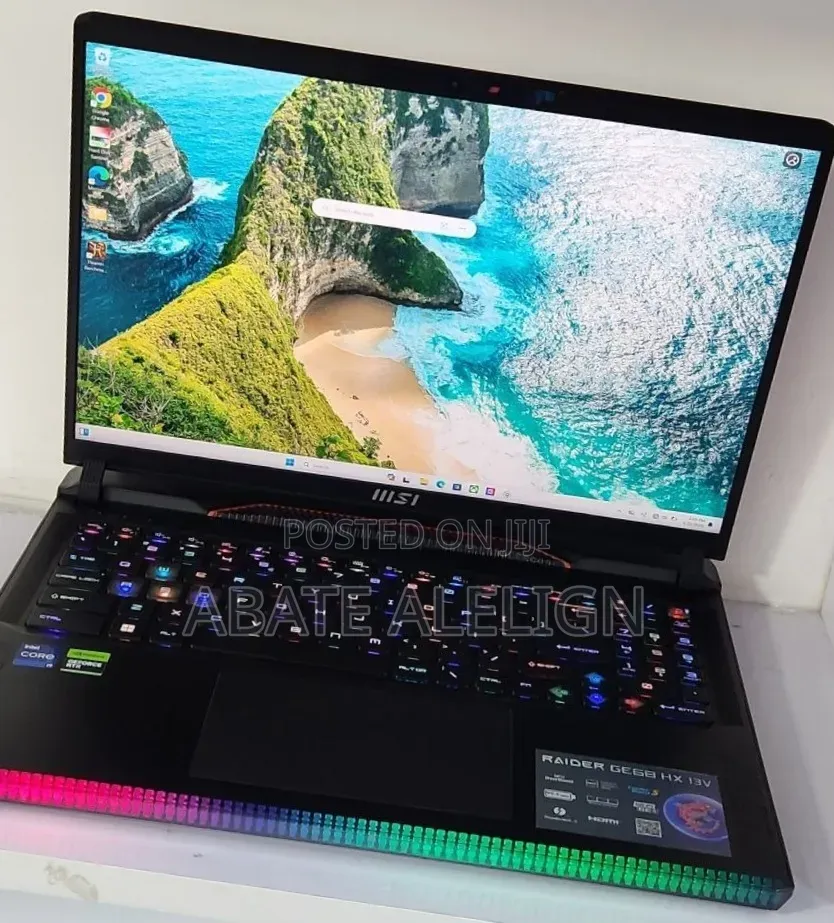 New Laptop MSI Raider GE78 32GB Intel Core i9 SSD 1T