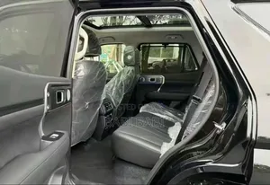 BYD Leopard 8 2.0 Hybrid AWD 2025 Matt Black