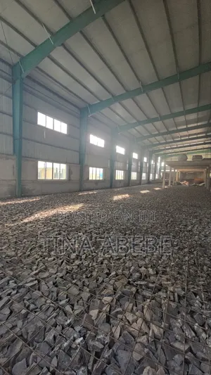 አስቸካይ የሚሸጥ መጋዘን