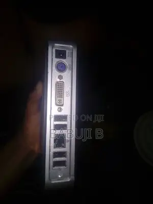 Desktop Computer 4GB AMD SSD 16 GB