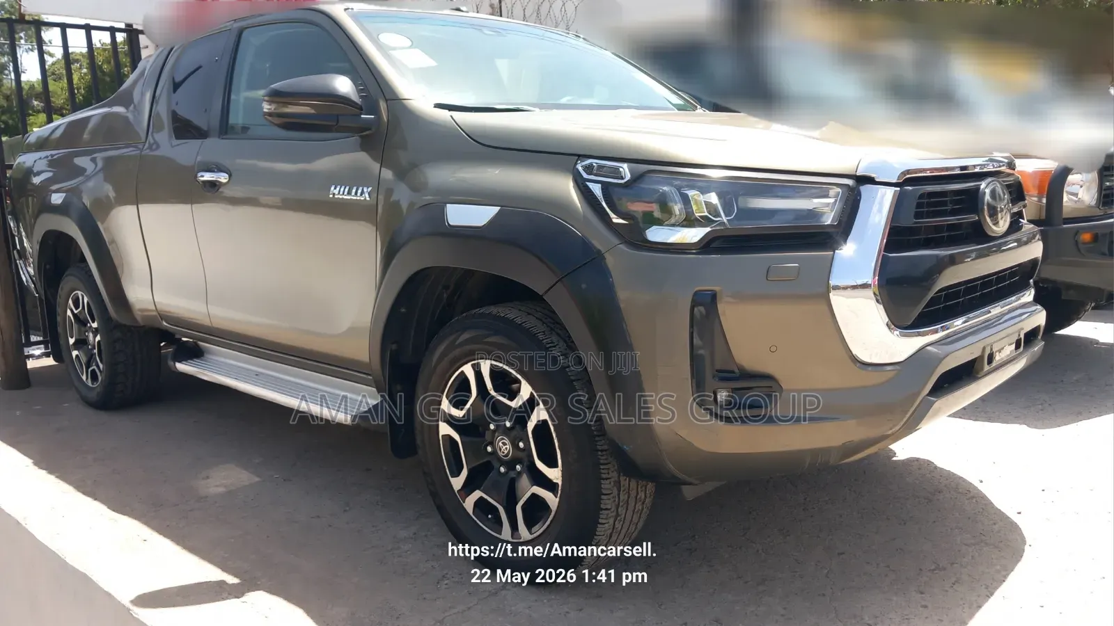 Toyota Hilux 2021 Purple