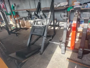 የእግር ማሽን Premium Build