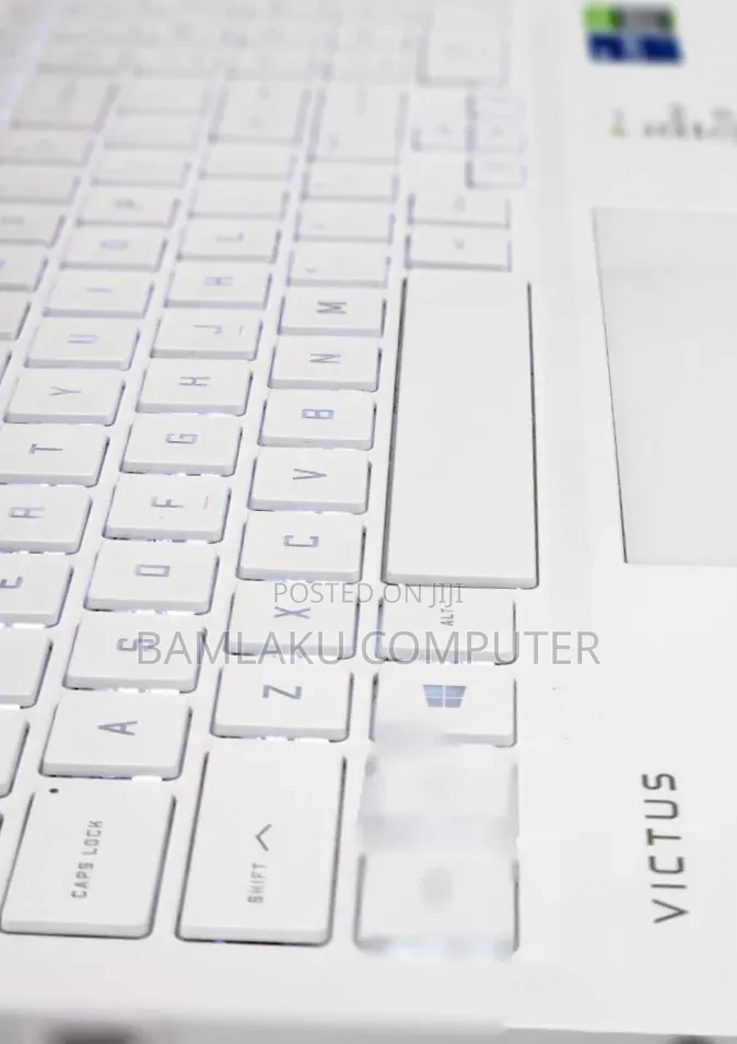 New Laptop HP Victus 16 16GB Intel Core i7 SSD 512GB