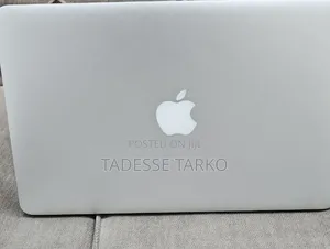 New Laptop Apple MacBook Pro 2015 8GB Intel Core i5 SSD 128GB