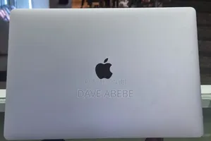 New Laptop Apple MacBook Pro 2017 16GB Intel Core i7 SSD 512GB