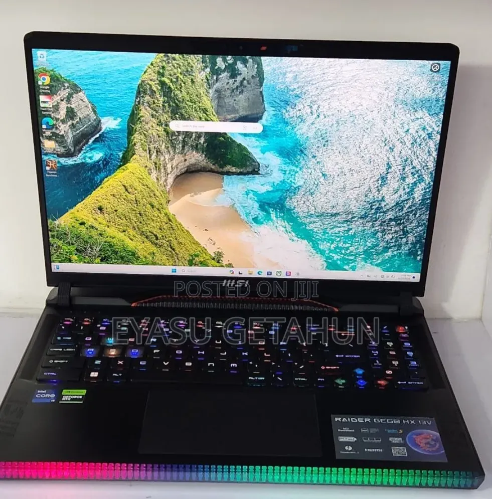 New Laptop MSI Raider GE68HX 13VI-202US 32GB Intel Core i9 SSD 1T