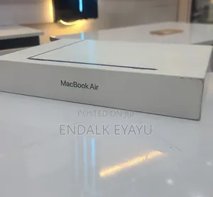 New Laptop Apple MacBook Air 16GB Apple M5 SSD 512GB