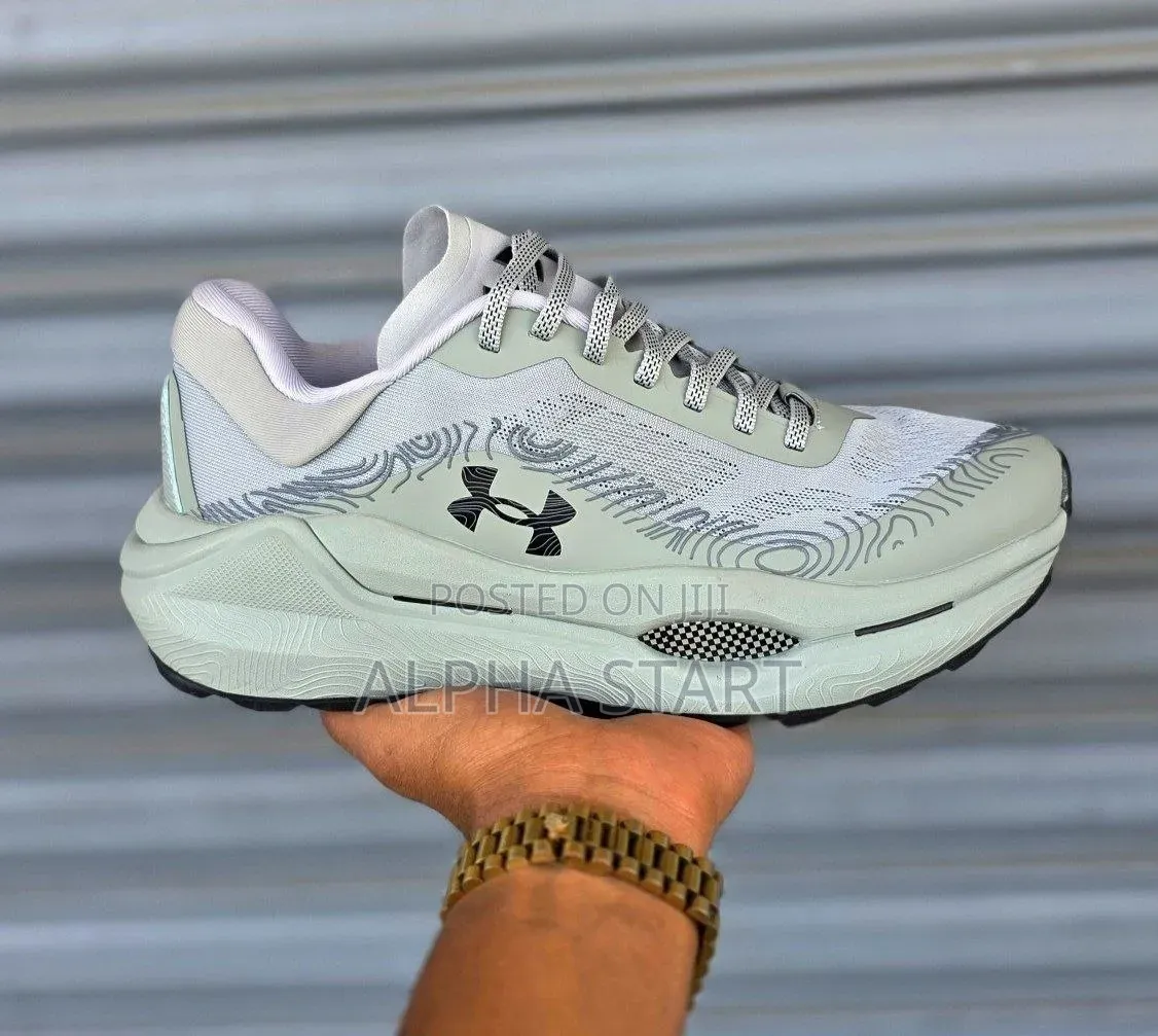 Under Armour Rob High Master Quality Sneakers Made in Vietnam