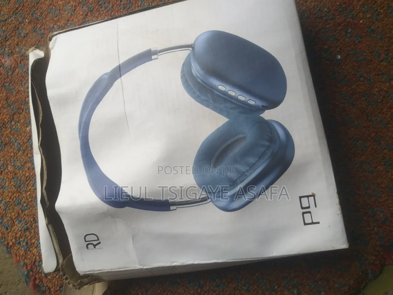 New Hadephone Call Me