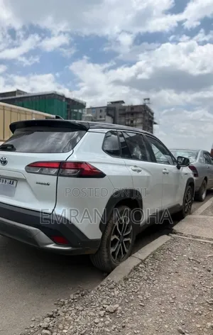 Toyota Frontlander 2024 White