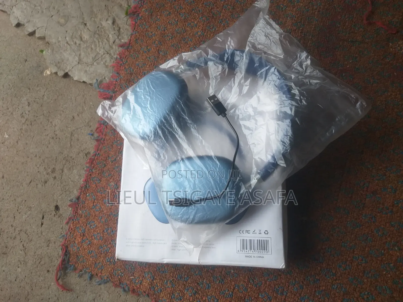 New Hadephone Call Me