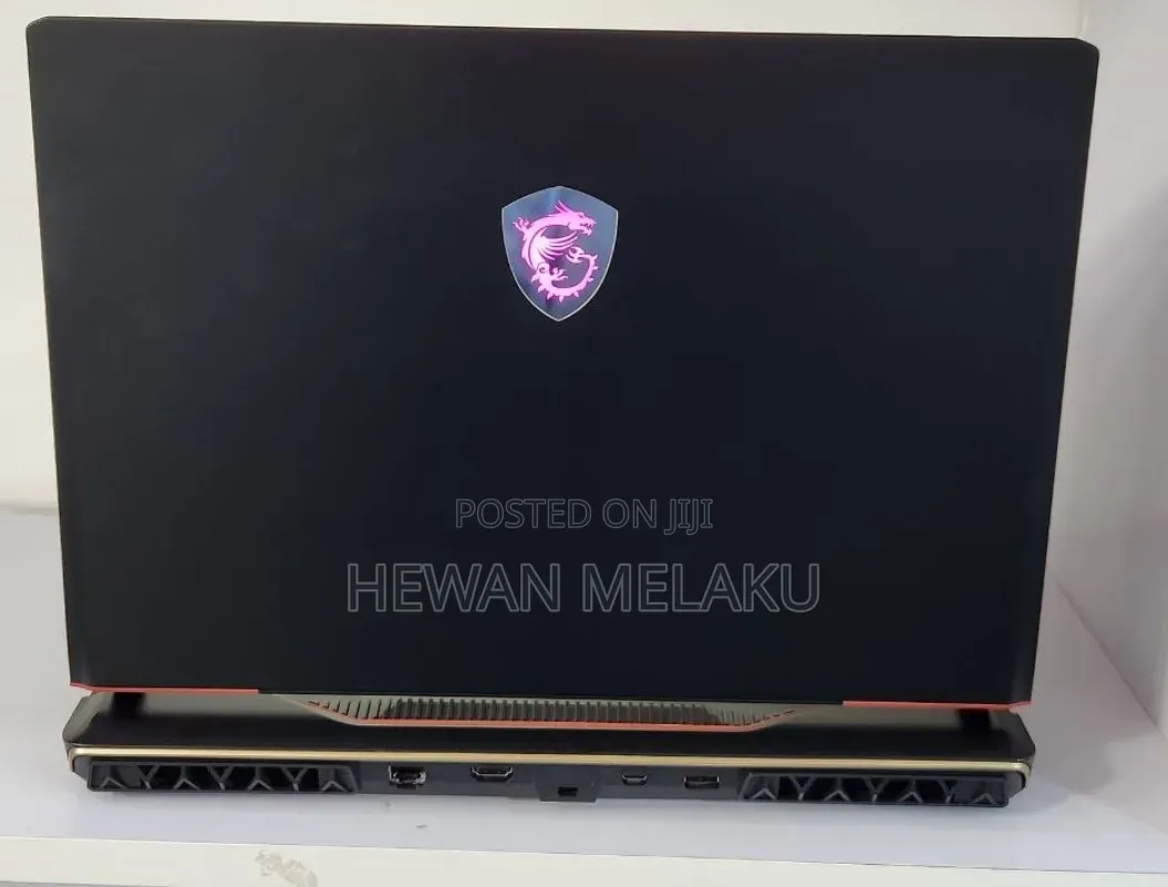 New Laptop MSI Raider GE68HX 13VI-202US 32GB Intel Core i9 SSD 1T