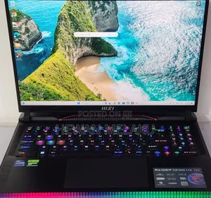 New Laptop MSI Raider GE68HX 13VI-202US 32GB Intel Core i9 SSD 1T