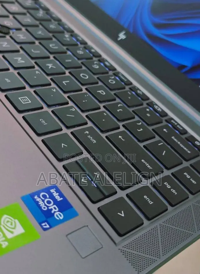 New Laptop HP ZBook Studio 32GB Intel Core i7 SSD 512GB