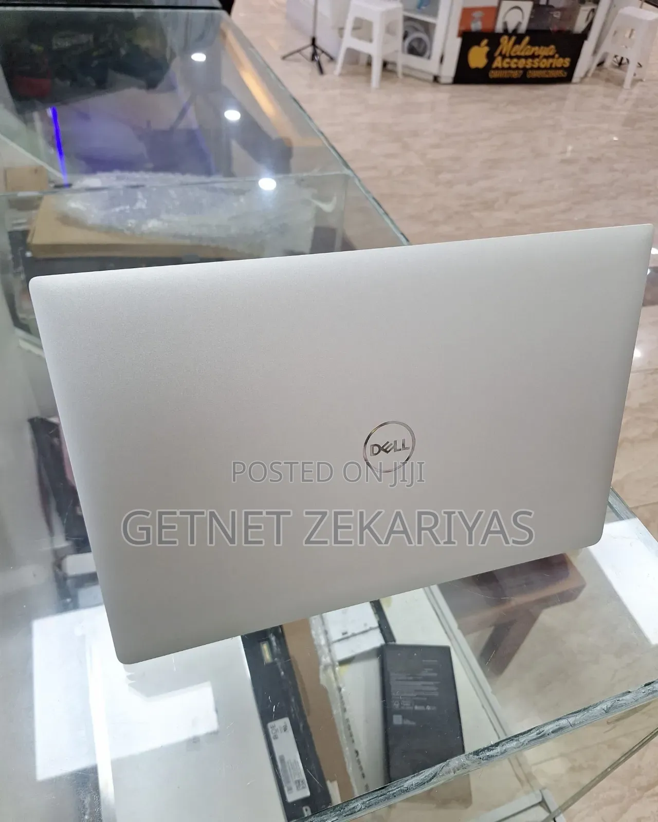 New Laptop Dell XPS 15 16GB Intel Core i7 SSD 512GB