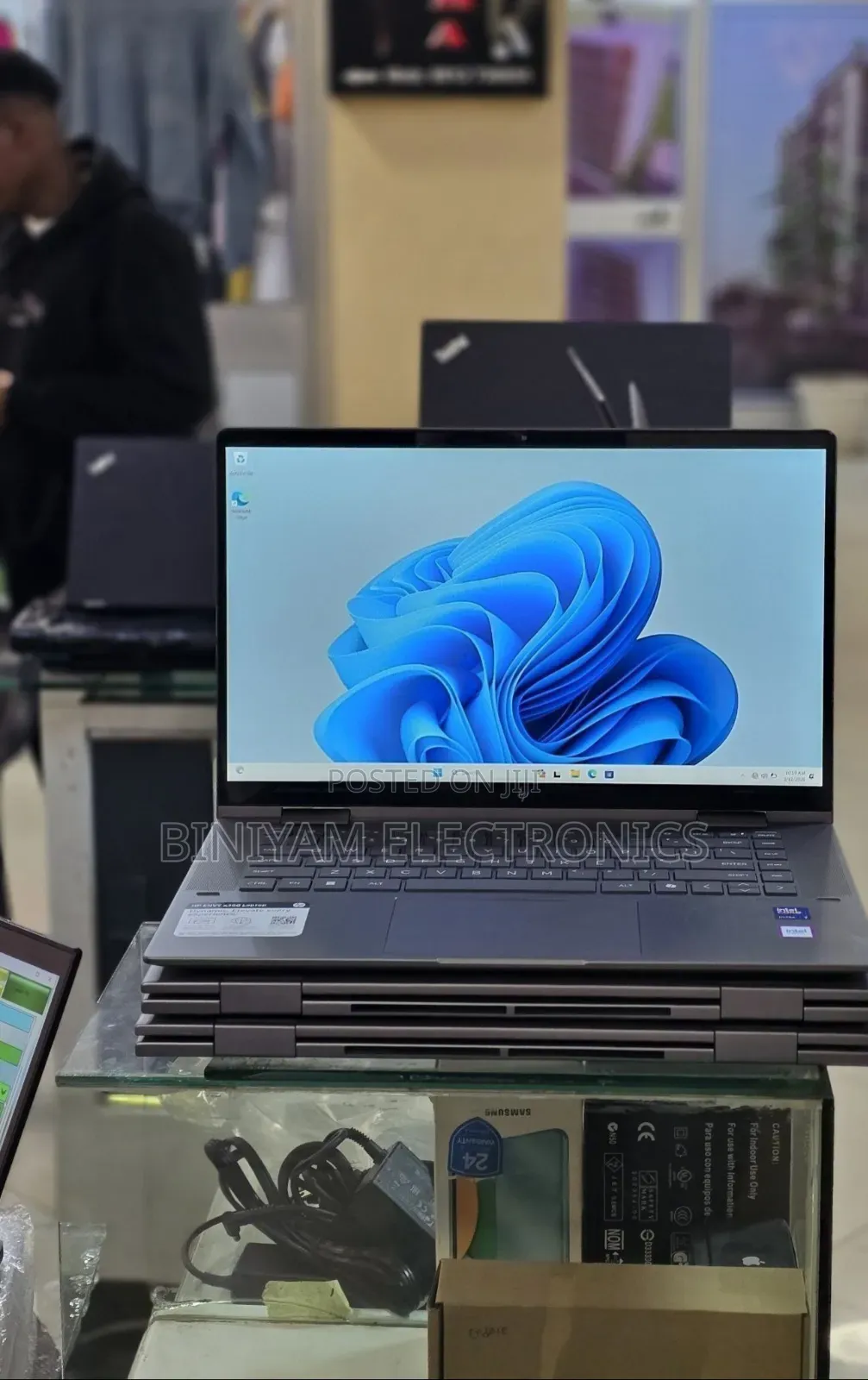 New Laptop HP Envy 15 16GB Intel Core i7 SSD 1T