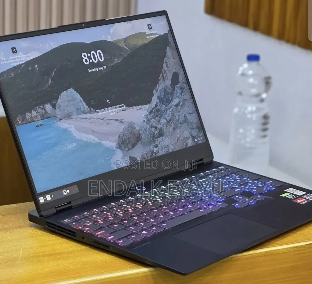 New Laptop Lenovo Legion 7 16GB AMD Ryzen 7 SSD 512GB
