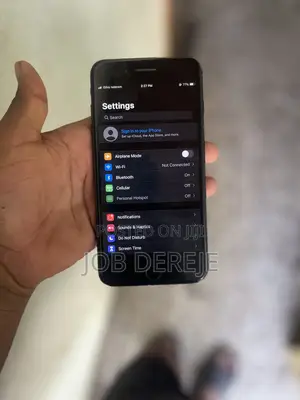 New Apple iPhone 7 Plus 32 GB Black