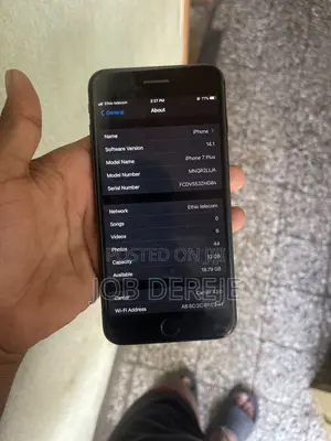 New Apple iPhone 7 Plus 32 GB Black