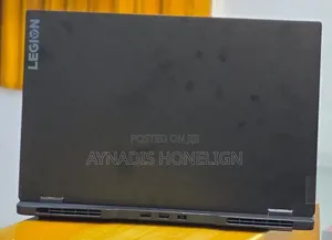 New Laptop Lenovo Legion 7 16GB AMD Ryzen 7 SSD 512GB