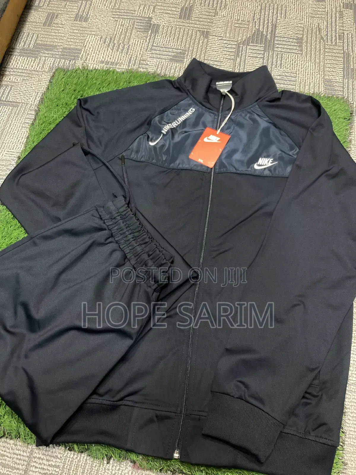 Nike Running Tracksuit: Classic Full Black