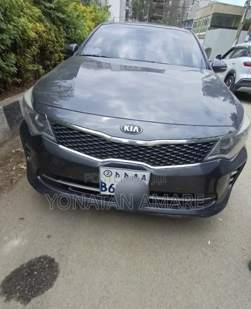 Kia K5 2016 Gray