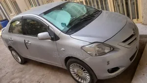 Toyota Belta 2008 Silver