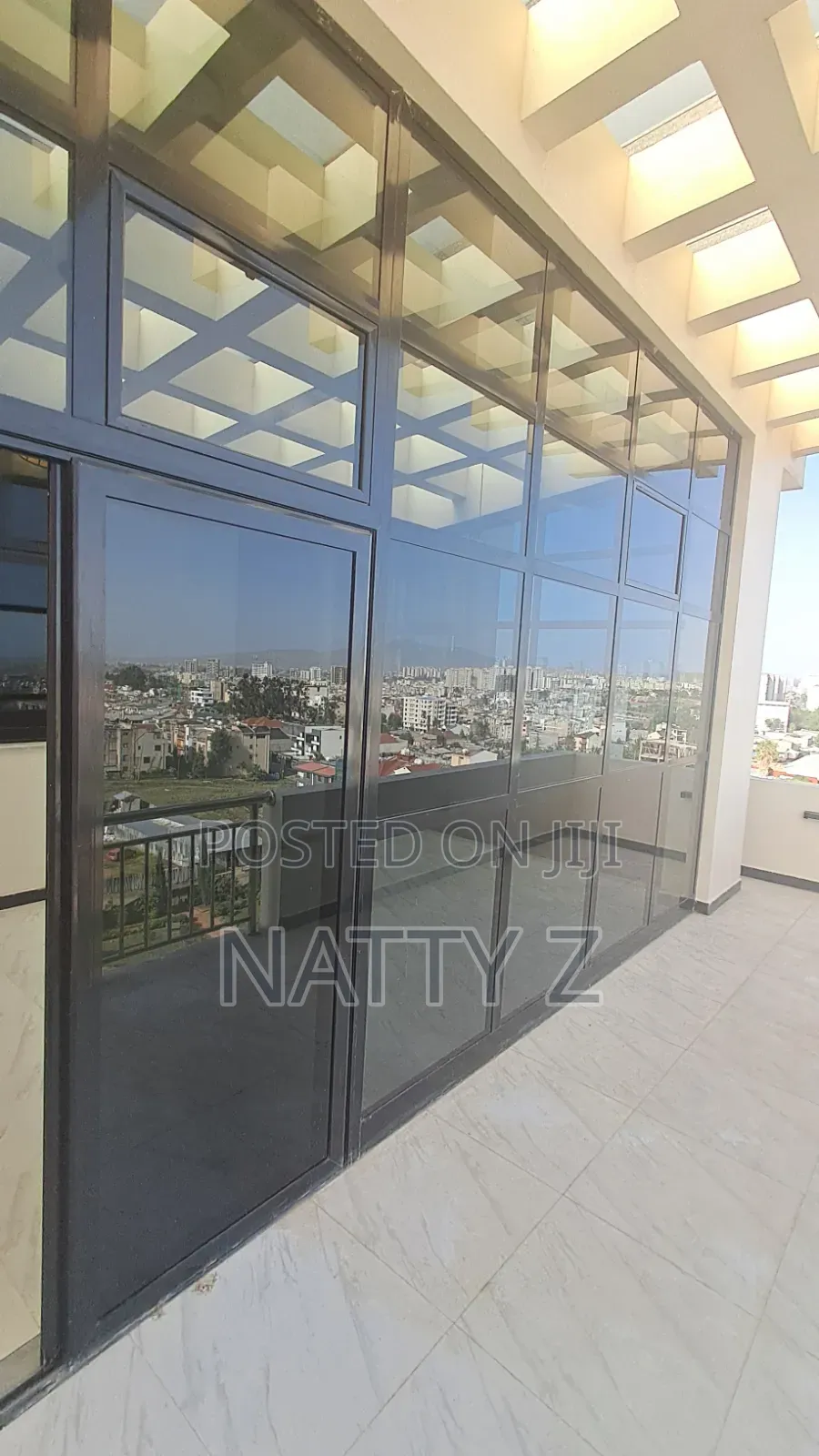 3bdrm Penthouse in Summit, Yeka for rent